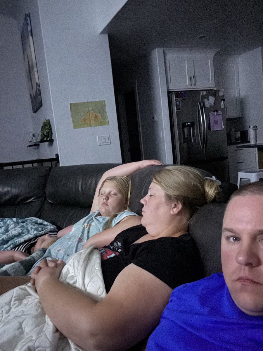 AgentCam's tweet image. My girls are ready for bed no more commercials please.