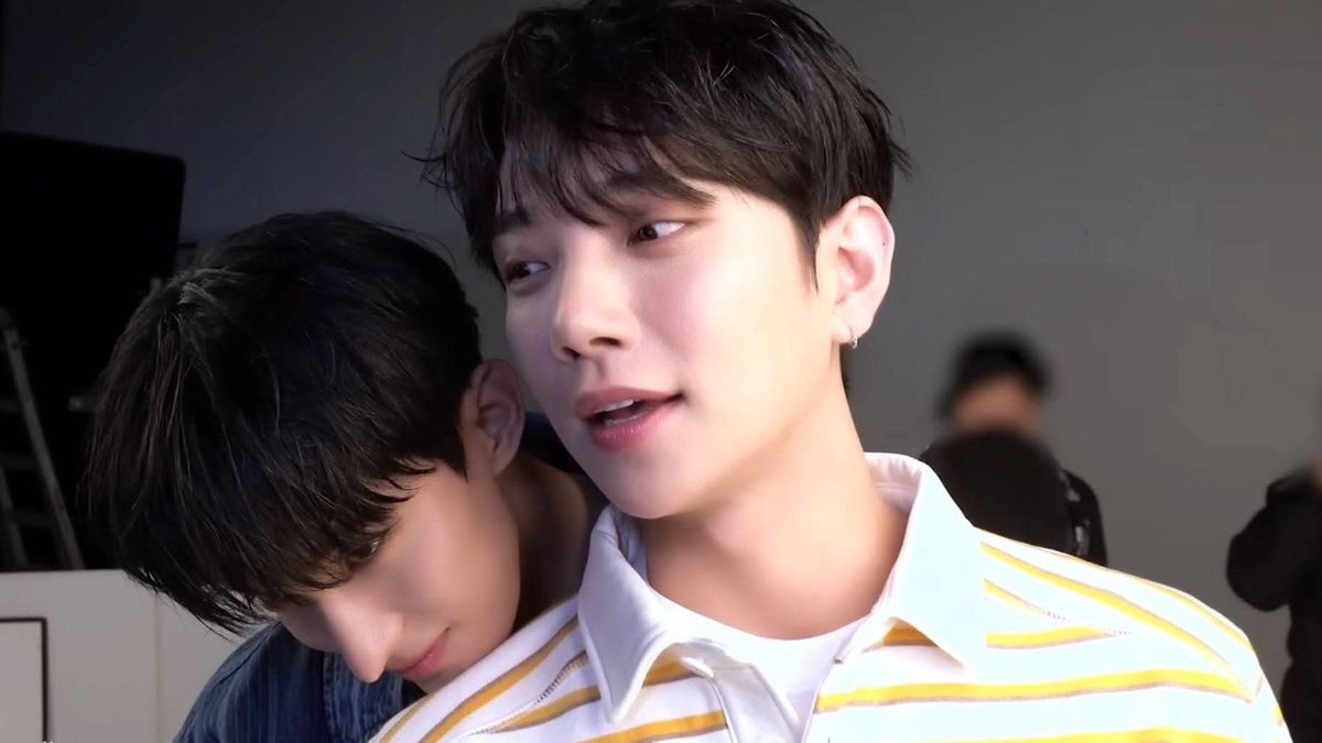 hngsy_'s tweet image. "can we go..".                     “yes, baby"
"can we buy.."
"can we visit.."
"can we eat.."