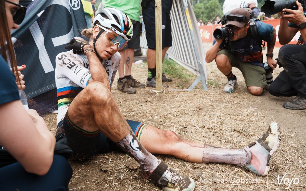 triviumcolombia's tweet image. So you, Pauline Ferrand-Prévot, are telling me that you won P-R and the TDF, breaking the ridiculous Watts records of Vollering and van Vleuten with an injured ankle?
Instead, I'll count the days you are off the radars #SilentBan 💉