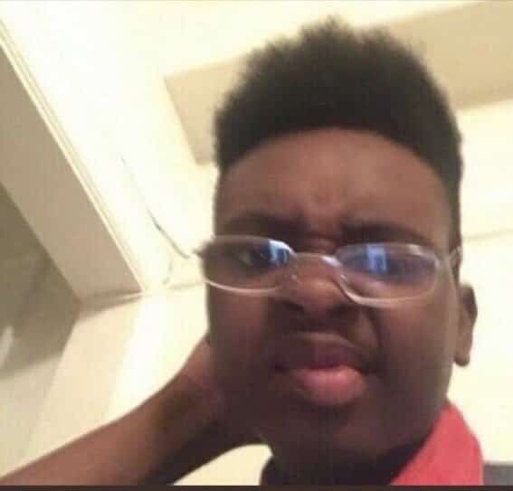 KB girl if you don’t spray Edmond with roach spray I swear to God! Don’t let that man hit everrrrrrrrrr. This is the most bizarre season of Love is Blind yet.