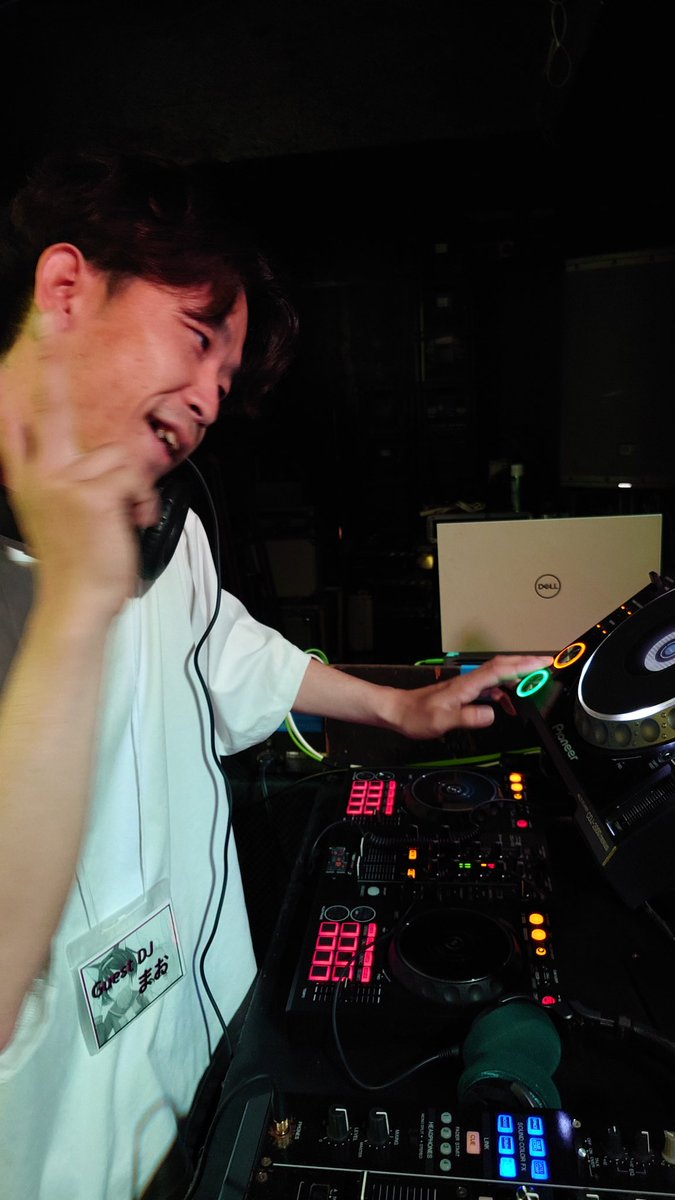 yudukiw017's tweet photo. NEXT DJ!!
始まってるよ！！

まおさーーーん！！！！

＃anipush https://t.co/j5VC6kuElD