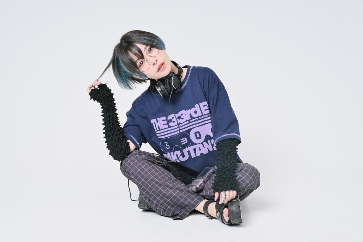 雫 (@HZshizuku) / X