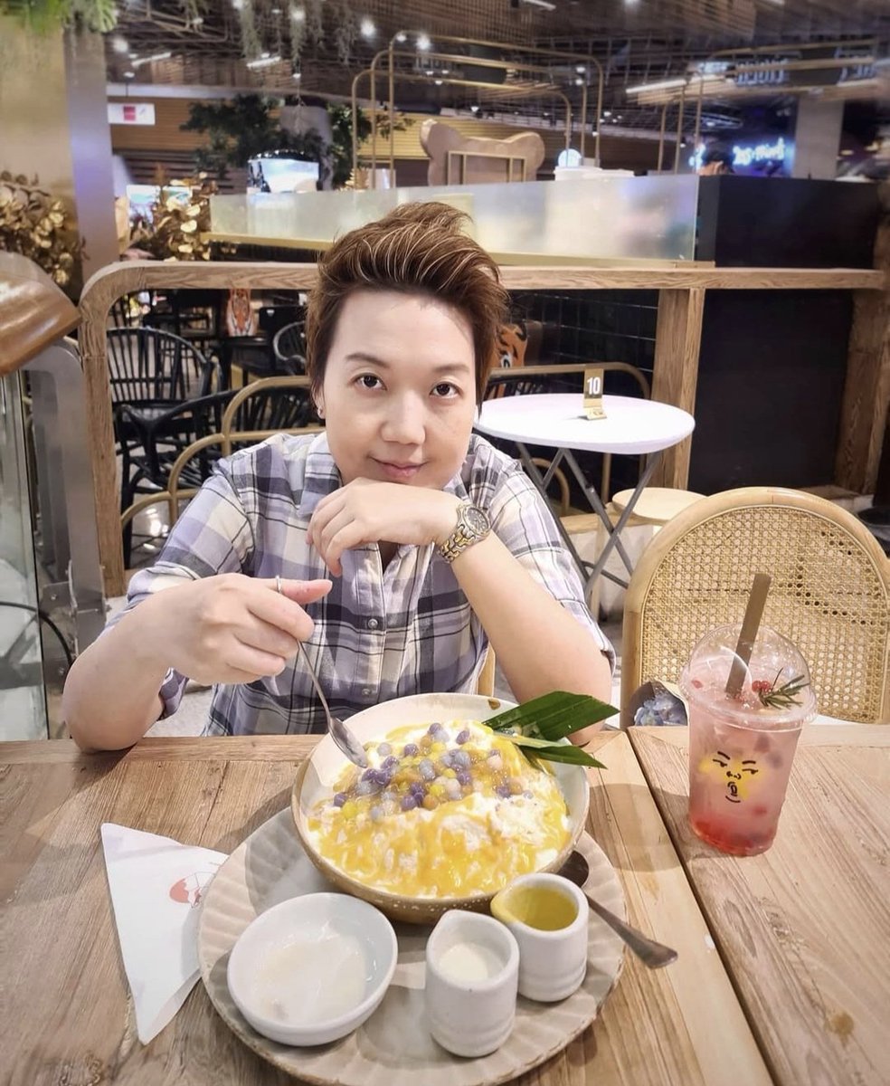 pimpim_sd's tweet image. เติมน้ำตาลกันฮะะ 😍😁 #SaturdayVibes