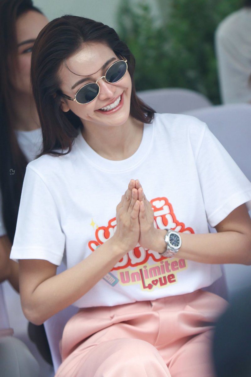 TTaeny09's tweet image. 😆😆

ENGLOT THE SERIES WORSHIP 
#UnlimitedLoveWorship 
#อิงฟ้ามหาชน #EngfaWaraha