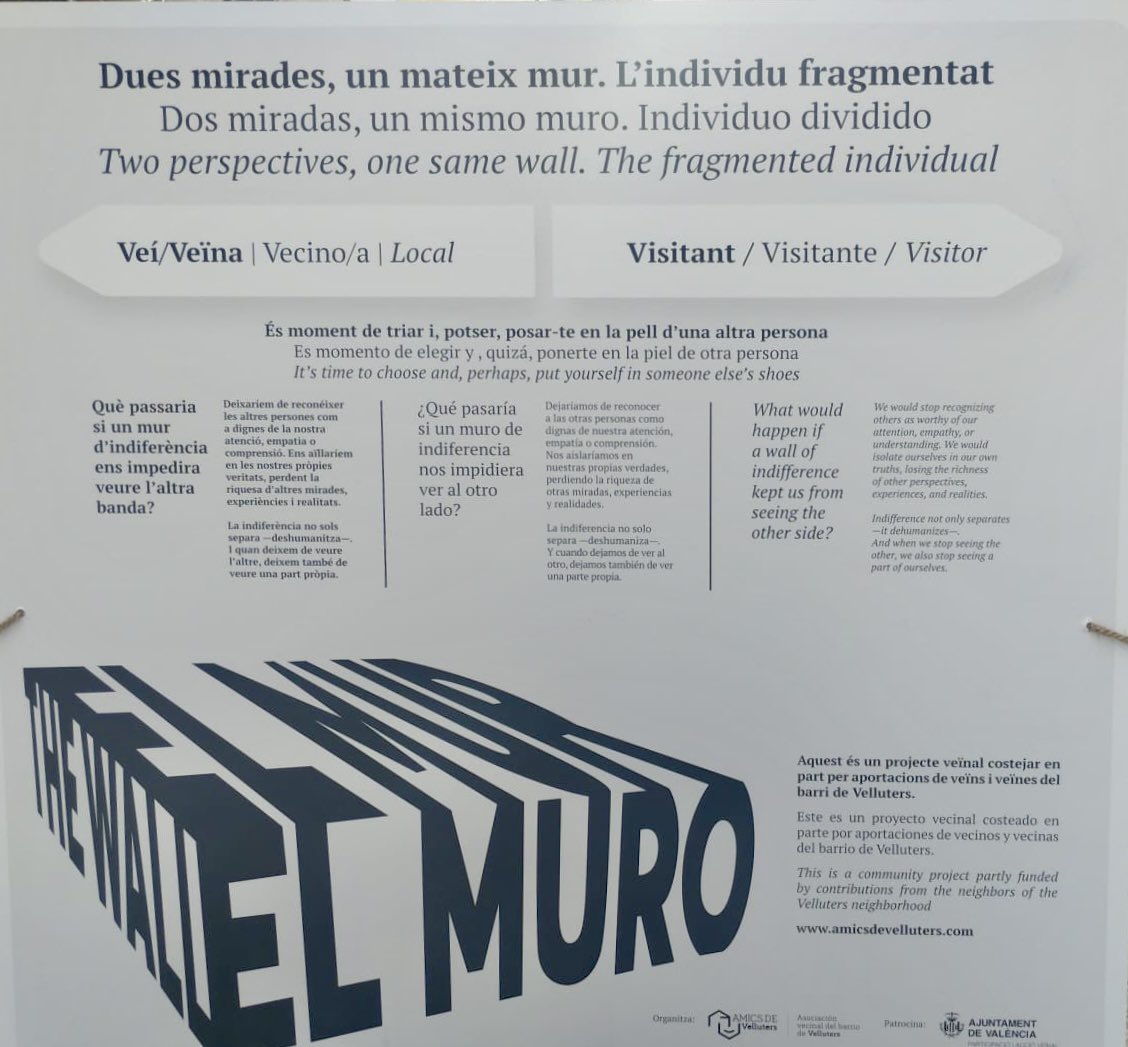 Nuestros concejales <a href="/javimateoVLC/">Javier Mateo - València</a> y <a href="/PerezHerreroMar/">María Pérez Herrero</a> han atendido las reivindicaciones de los vecinos de Velluters, que han desplegado una exposición fotográfica en la calle Hospital que expresa el abandono del barrio.