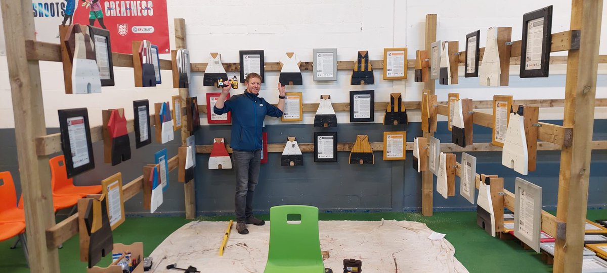 SOTHour's tweet photo. Join me in the Foundation building at the Fanzone during the build-up to Saturday’s game against Northampton Town. Projects from Pallets CIC are celebrating 150 years of #PortVale alongside #StokeonTrent’s #Pottery &amp; industrial #heritage as well as the City’s #SOT100 anniversary. https://t.co/xVqykDMdjV