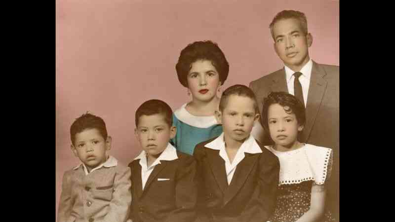 Maricota y el tiempo, documental narrado por Joaquín Cosío nos lleva a un viaje de los cambios geopolíticos del siglo XX en DocsMX <a href="/cinetc/">CINETC...</a> hojaderutadigital.mx/maricota-y-el-…