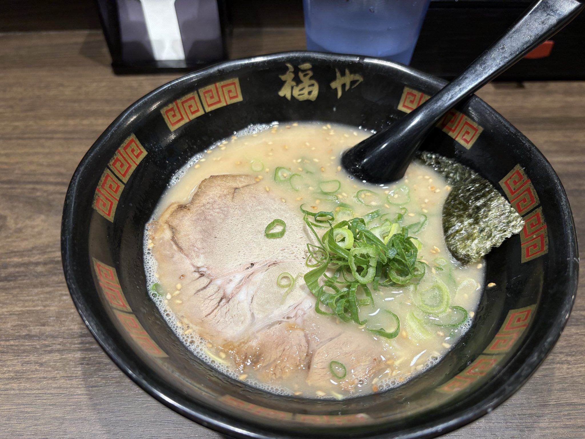 替え玉無料  替え玉が無限に楽しめる東京ラーメン店 | TikTok