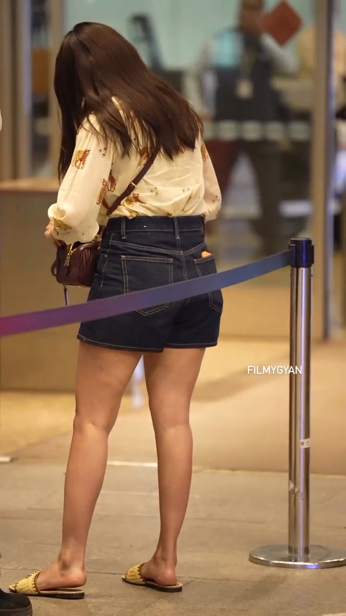 G2ZX-FZbQAAw5Z0?format=jpg&name=medium