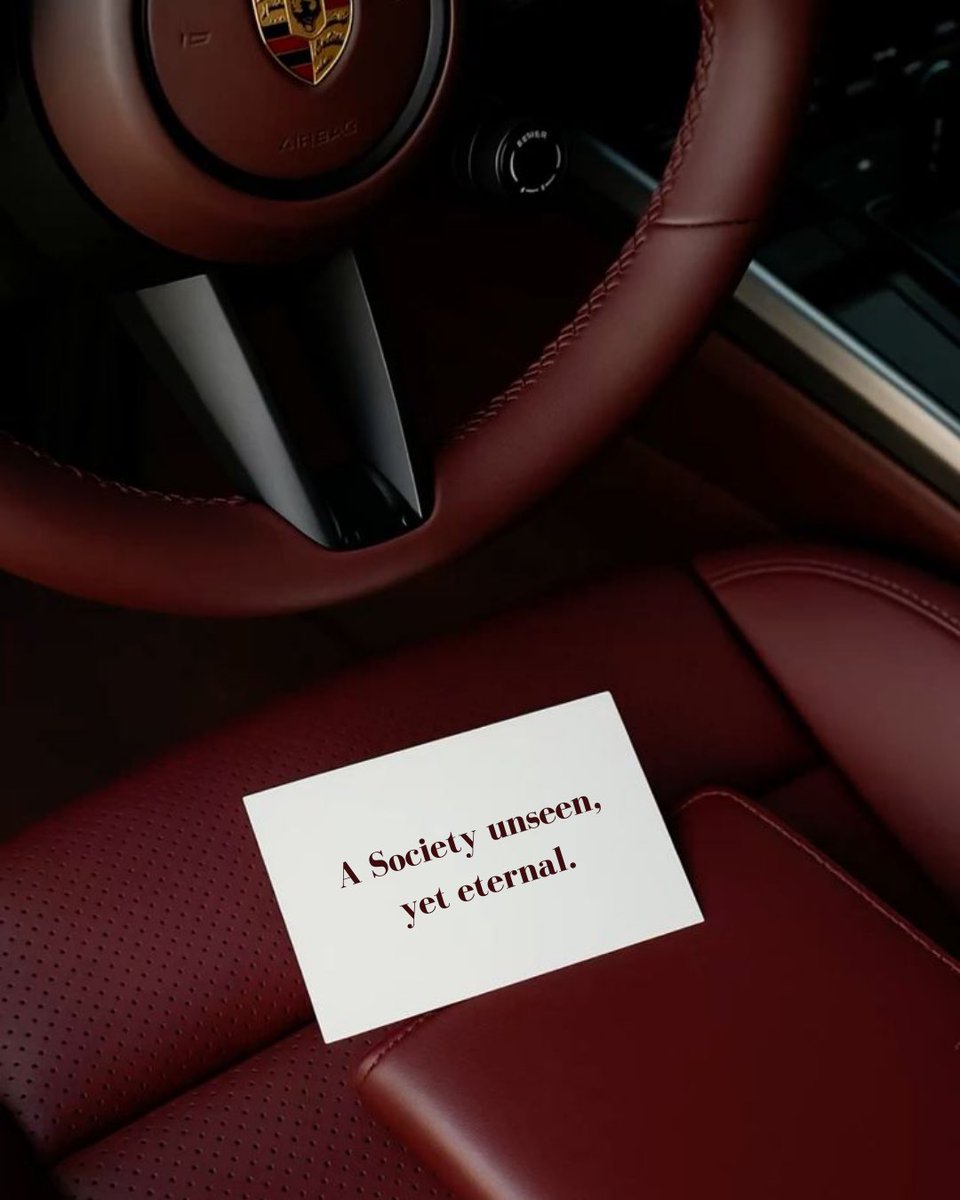 EremSahintepe17's tweet image. Get in, loser. We’re joining the Society.
Unseen. Eternal. Waiting.

🔑 Your seat is here: thephoenixsociety.beehiiv.com/subscribe

#TheSociety #MysteryUnfolds #NewsletterCommunity #WritersOfX #LiterarySociety #ReadersClub