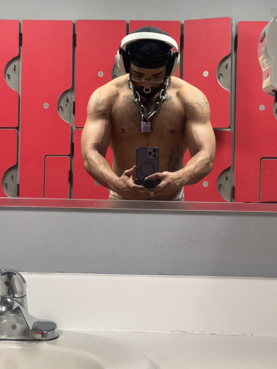 PolySwitch4THIC's tweet image. Gym was decent