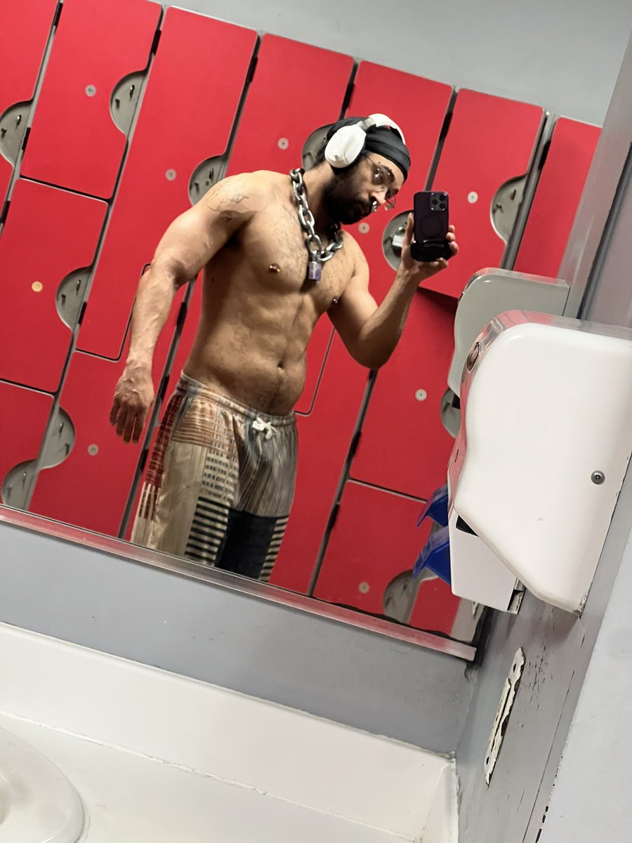 PolySwitch4THIC's tweet image. Gym was decent