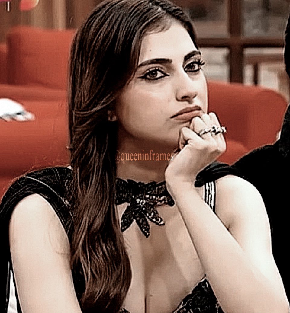 queeninframes's tweet photo. “They tried to dim her light but she became the whole spotlight FARRHANA RULING BB19”
💋🔥 #SavageQueen #UnbotheredEnergy #FarrhanaRulingBB19 #BossAura #SheRunsTheShow #FearNoneRuleAll #BB19TrendSetter
#FarrhanaBhat #BiggBoss19 #FarrhanaRebellions #FarrhanaBhatt https://t.co/6p4itlsUSV