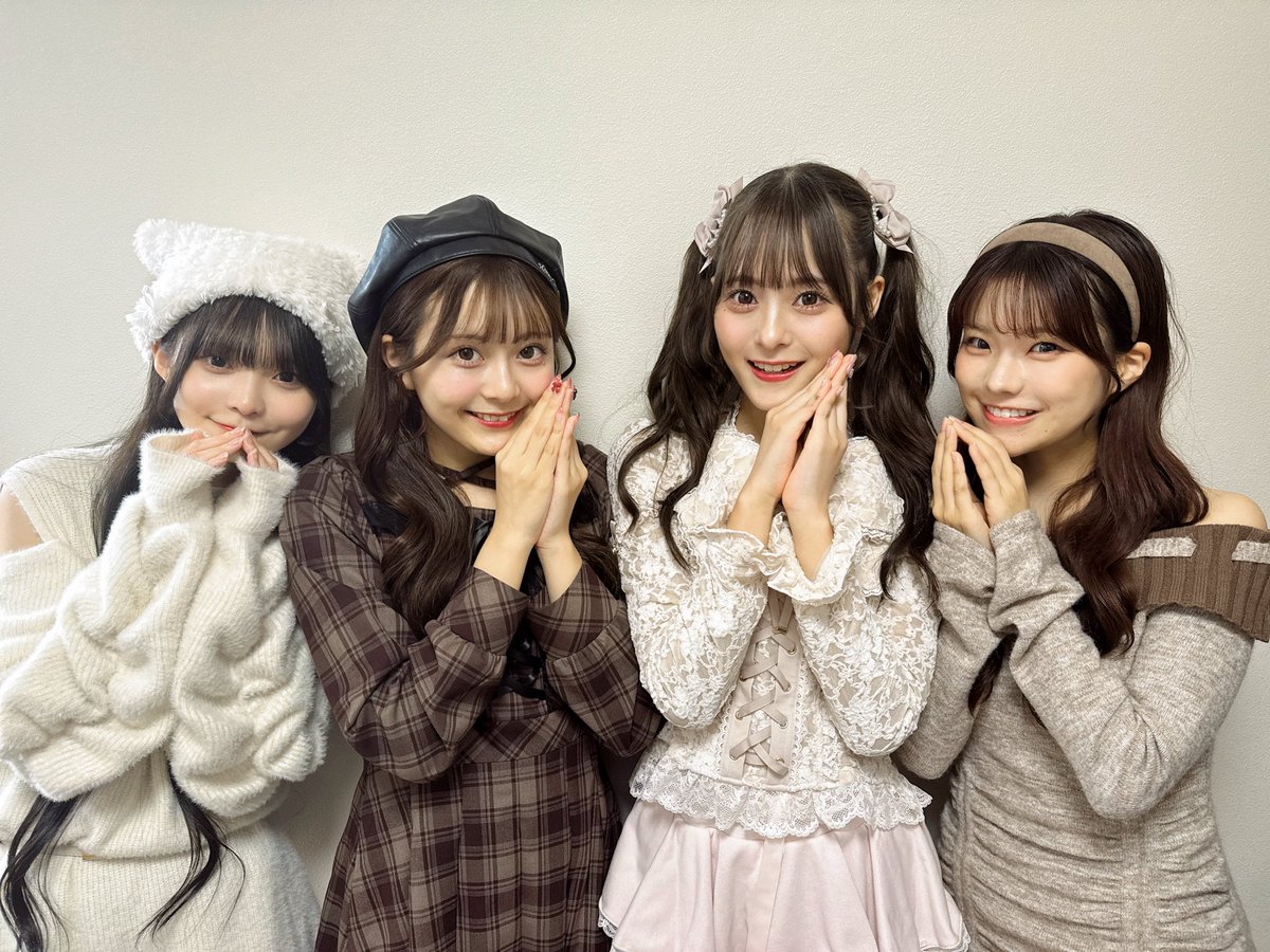 高梨ゆな MORE STAR オンライン特典会 私服オン特 私服オンライン特典会ありがとうございました！✧︎*。 高梨はしろねこ