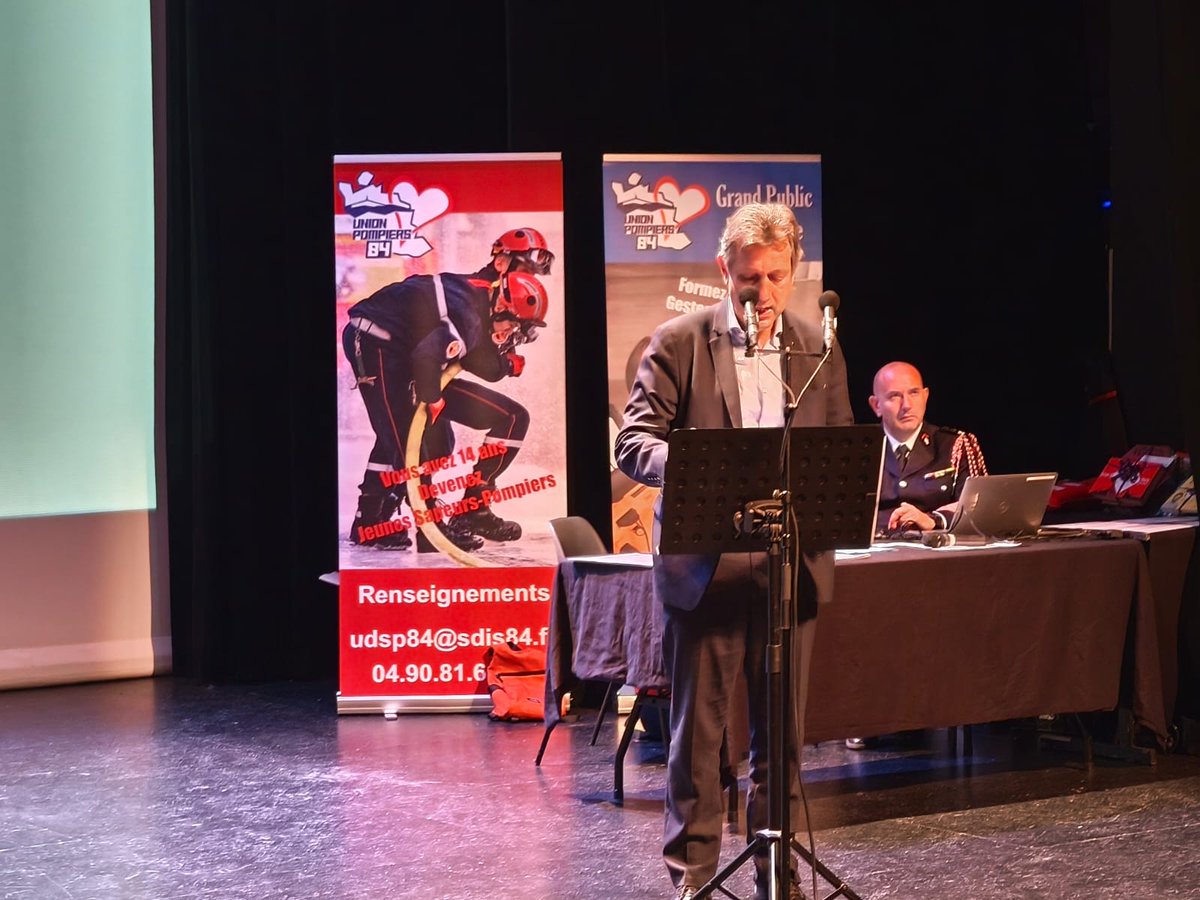sdis84's tweet photo. Tous réunis ce matin, sapeurs-pompiers professionnels, volontaires, personnels administratifs, jeunes sapeurs-pompiers, anciens, réserve citoyenne, autorités, pr assister à l'AG de notre @udsp84  à #LeThor
@Prefet84
#UnToutAuServicedeTous #Solidarité #pompiers84 #engagement https://t.co/AveVdJjOz5