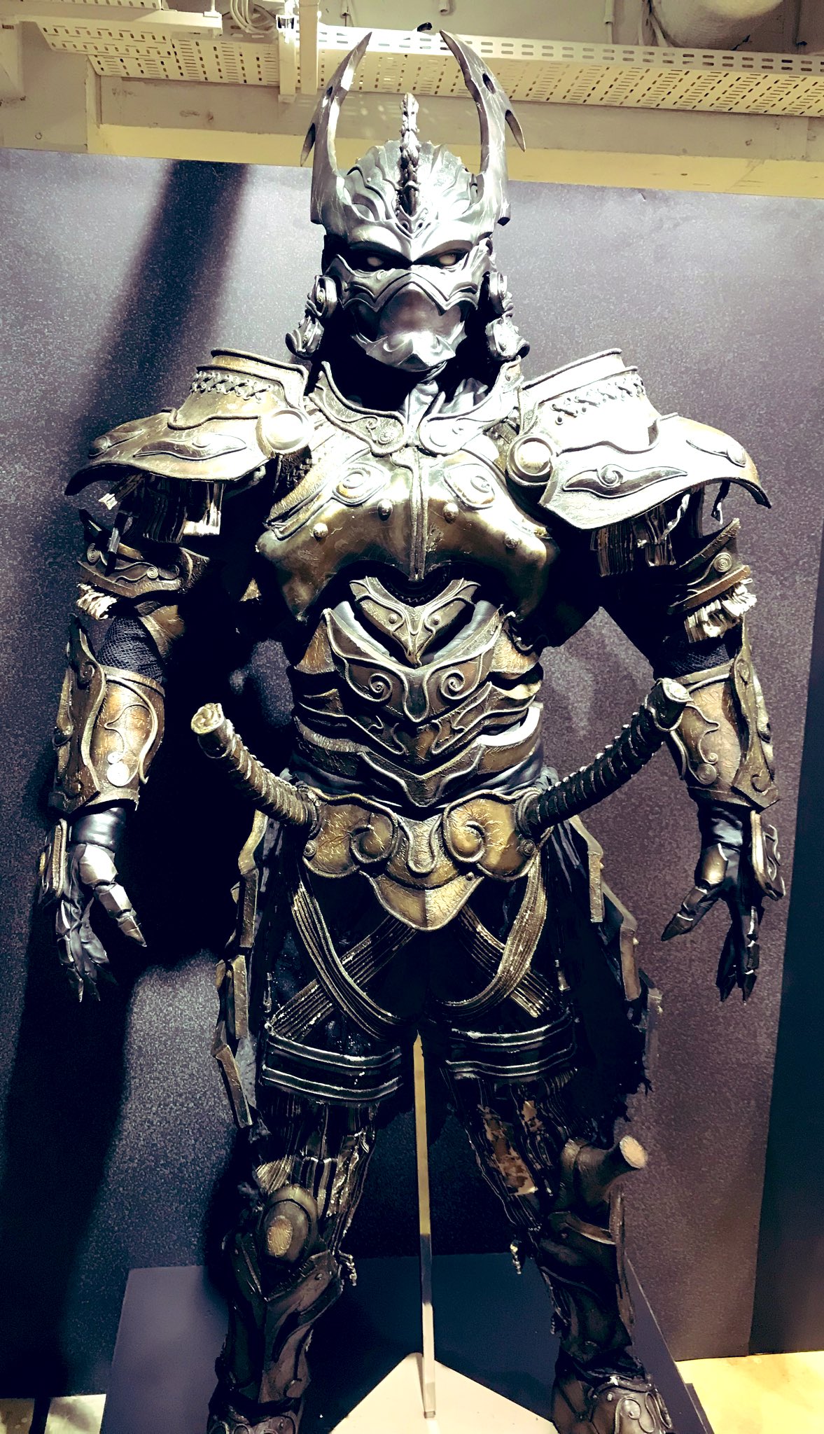 素体ホラー リアルソフビフィギュア-スーツVer.-イベント限定セット 素体ホラー リアルソフビフィギュア －スーツVer.－ | ORIENTAL TOYS