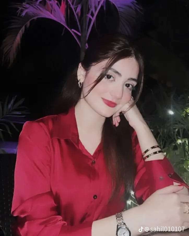 Good Afternoon beautiful peeps 
Have a great full day 💞💐