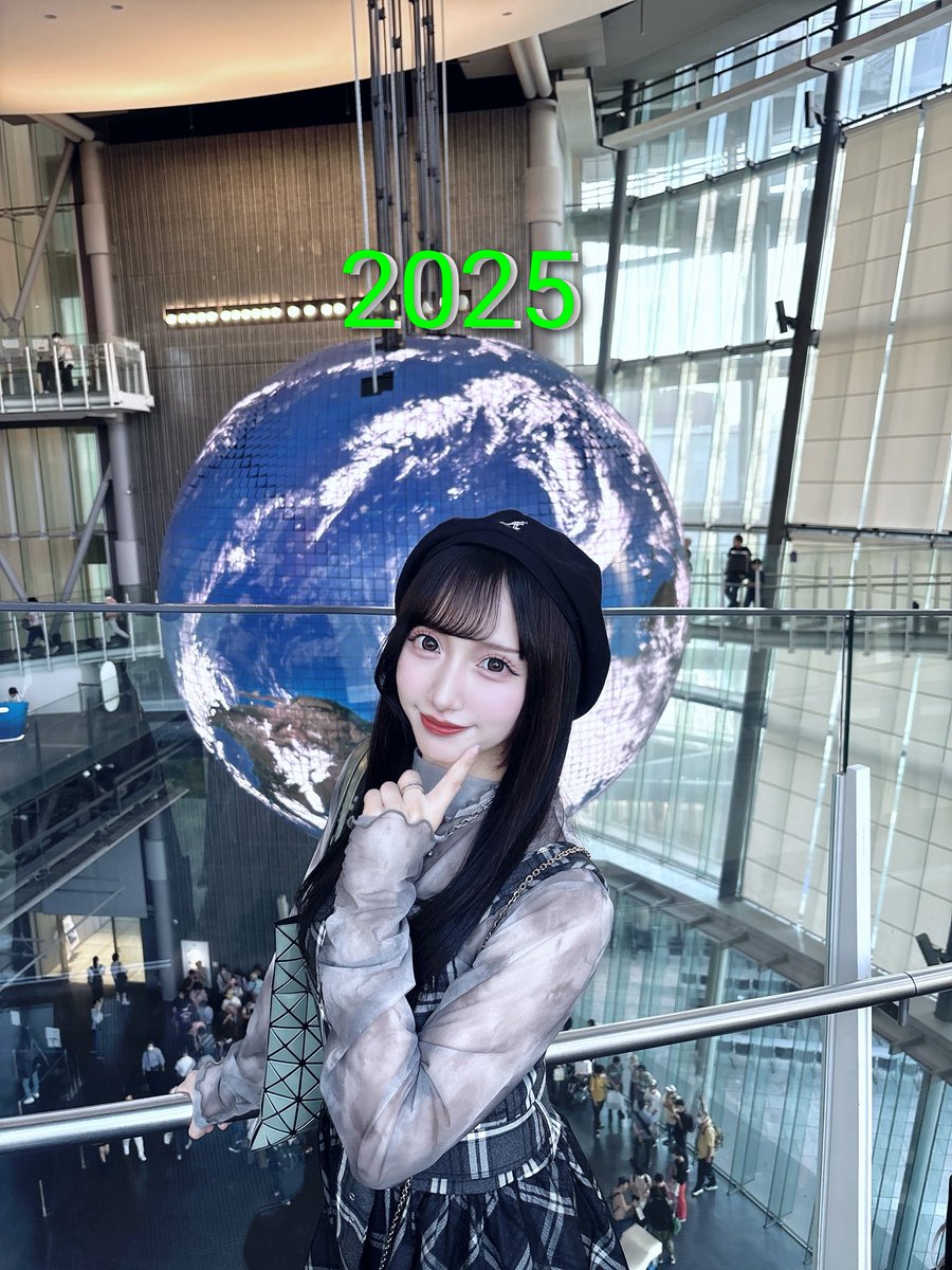TAKE19770728's tweet image. すぅさんは定期的に #日本科学未来館 に行ってるのか
確かにおもしろい施設だもんね
一緒に行ったらすぅ解説員の丁寧なアテンドをしてもらえそう🥰

それにしても…

過去のすぅさんも
現在のすぅさんも
未来のすぅさんも

好きー💚

#すぅねむ 
#SAKURADOLL 
#すぅねむところにすむところ
#1日1すぅ