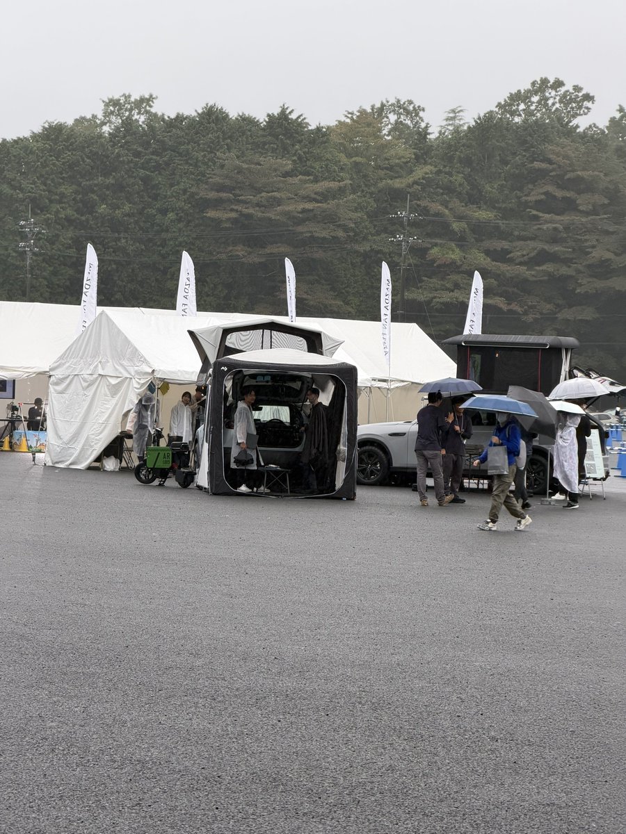 M8montego's tweet photo. 山口宗則さんとの交流プチミーティングですが、イベント広場のメインステージの正面のテントで行います
#RECJ https://t.co/jDY6Jsc1hw