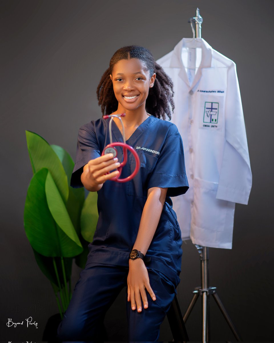 Ammiembah's tweet photo. A beautiful day that the Lord has made.
A journey of seven years finally ends.
Guess who will be inducted into the medical profession today?🤭
Meeee!!!!!!!✨✨
It's Dr. Mbah, Esther Amarachukwu (MB;BS Nig.) now!
God did!!!🥹 https://t.co/qQuhwBC7dn