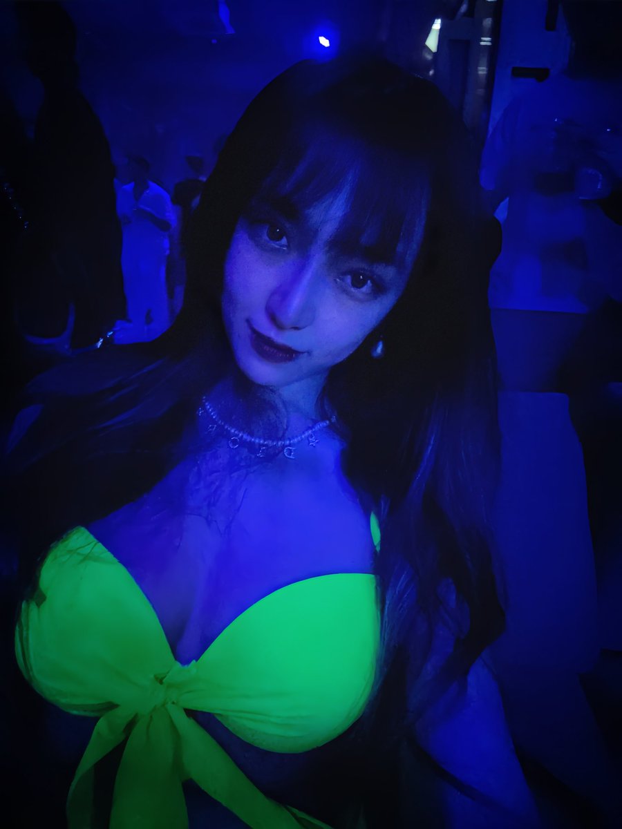 VcMiss_'s tweet image. RAVEDAO🕹️
#Token2049