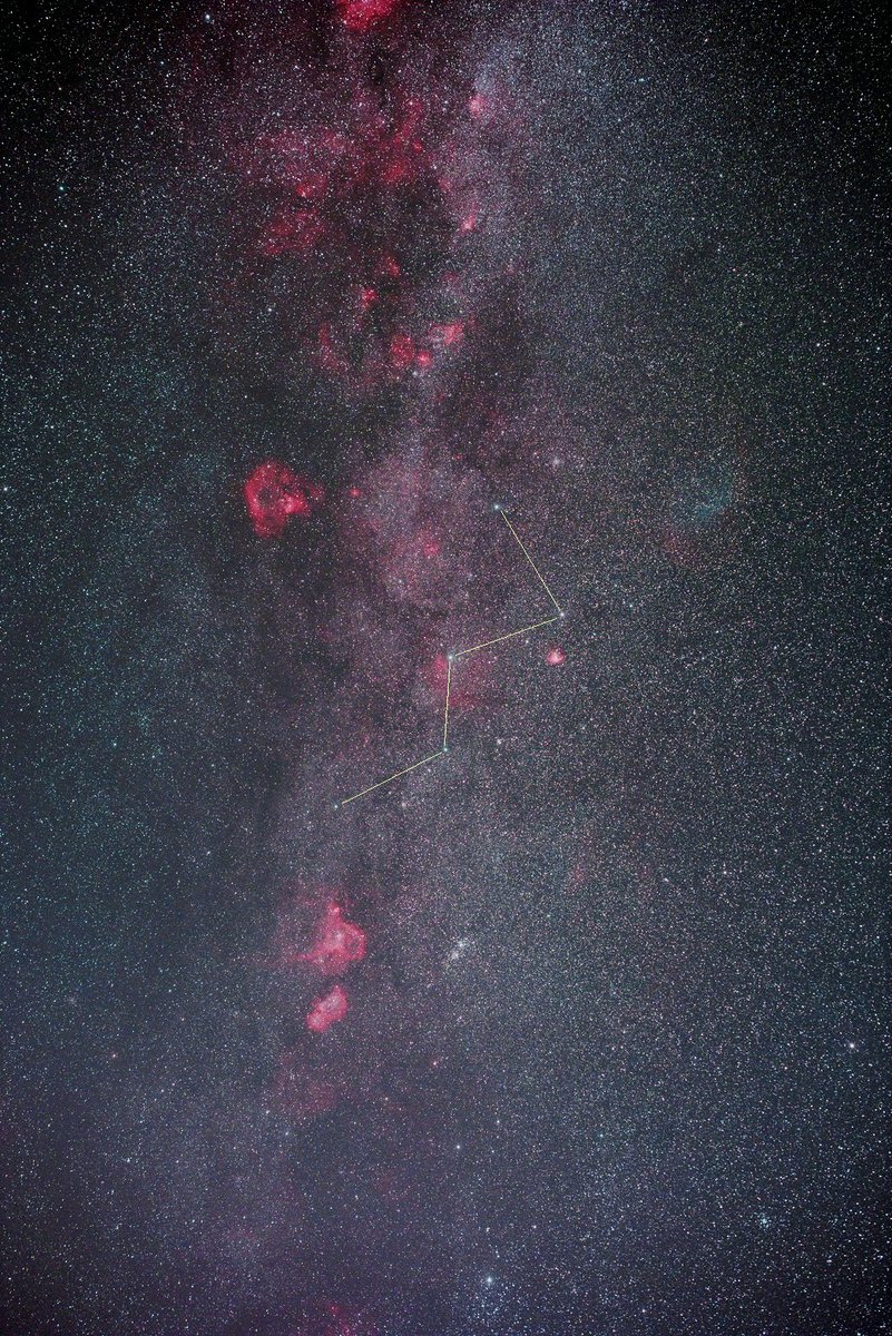 0yUVsUul9coII2Y's tweet image. カシオペヤ座周辺の天の川
散光星雲をフィルターで強調した画像
IDAS NBZ Filter 使用