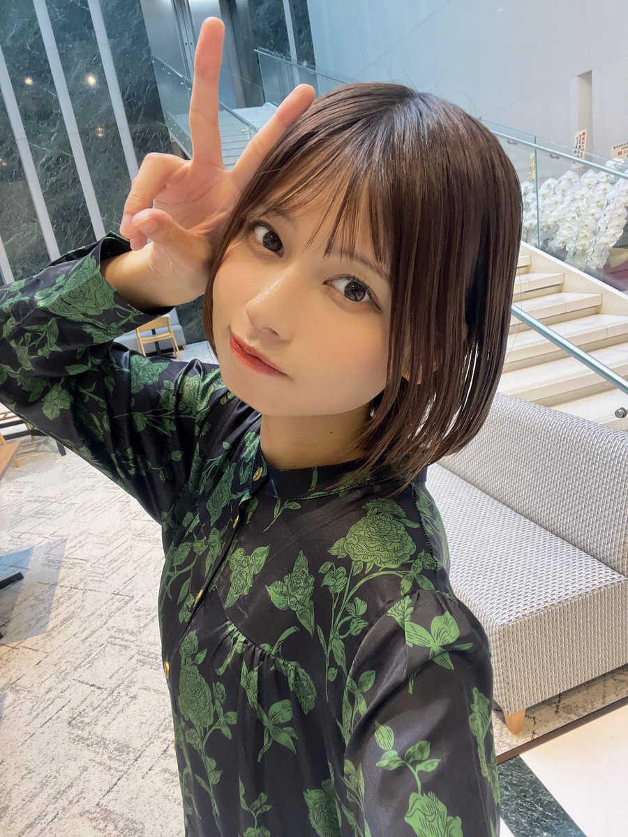 にぃな (@2nina272nina27) / Posts / X