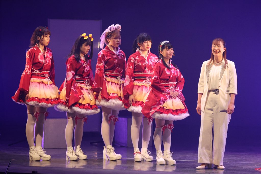 LoudhillProject's tweet photo. 【- ̗̀📣情報解禁】
ラウドヒル計画 ハイポジション

2025年12月27日（土）
『TWINKLE』
静岡市清水文化会館マリナート

去年12月上演の超反響超絶絶賛作品を🎁
更なるバージョンアップ上演❣️ 静岡在住の舞台人たちによる
オープニングアクトも鮮烈出演🔥 2025年のラストを飾る最高の贈り物を君に❤️ https://t.co/WAL77VhLjs