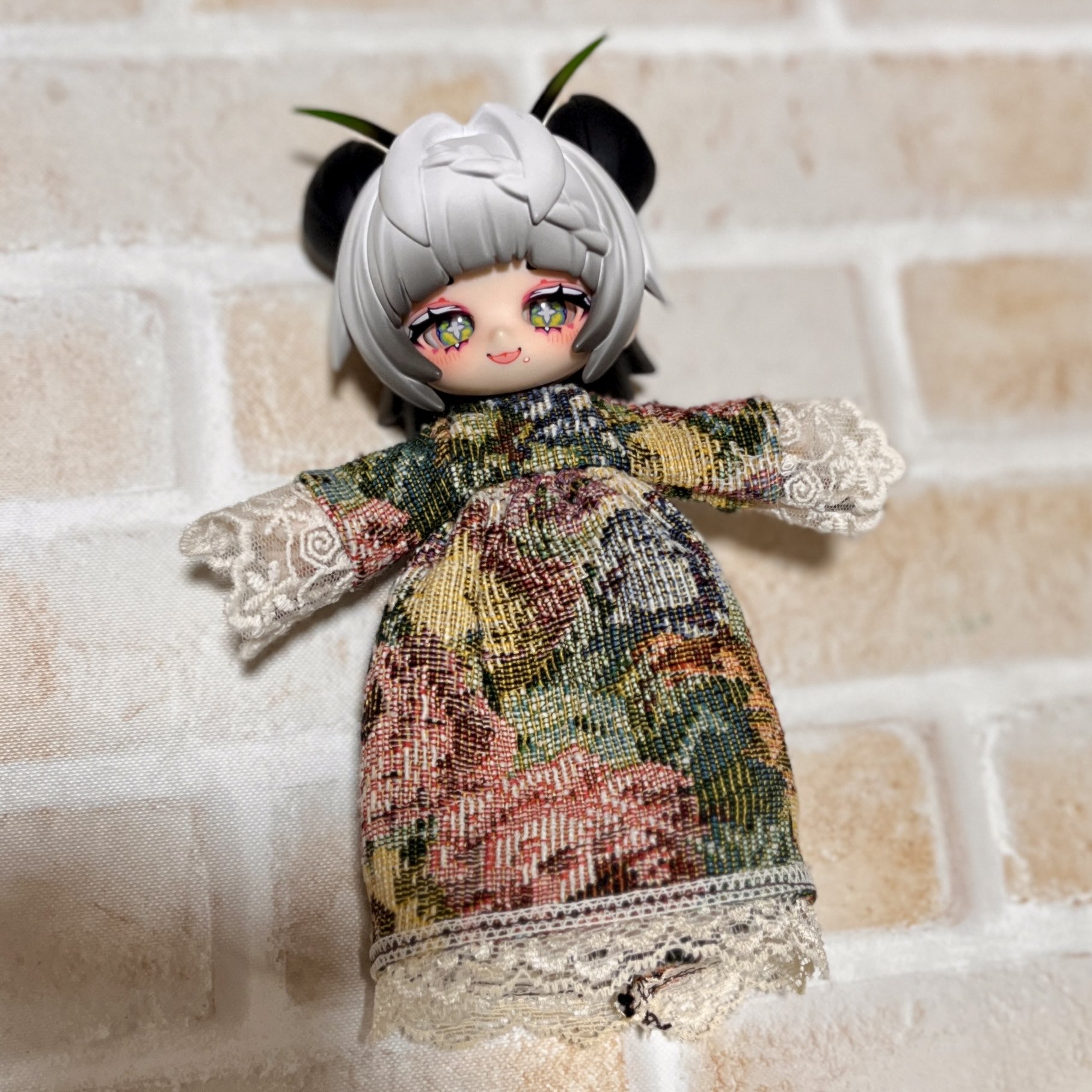 【じゅん❗️】快晴堂　うしろポケ水玉ワンピース 快晴堂] ”パネルプリントの大きな水玉 Wide後ろポケノースリーブ