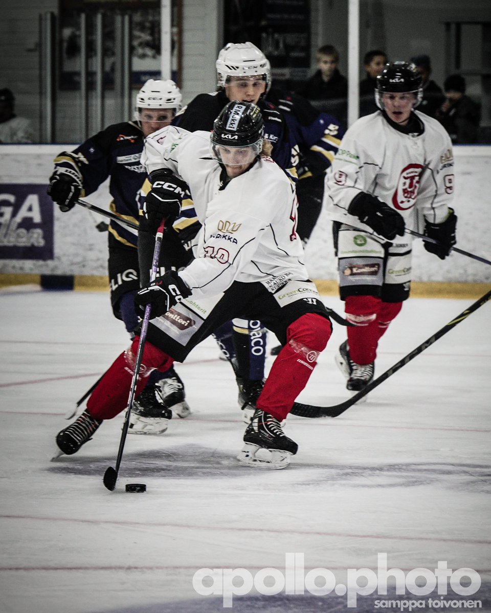 Apollo Photo tweet media