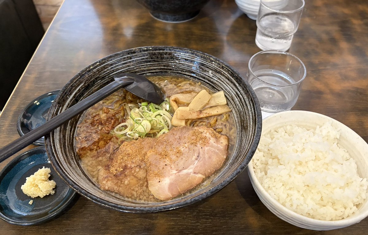 sk061205's tweet photo. 美味しゅうございました🍜🍦

#小樽市
#らーめん西や
#COTARU https://t.co/V7o1HSTbit