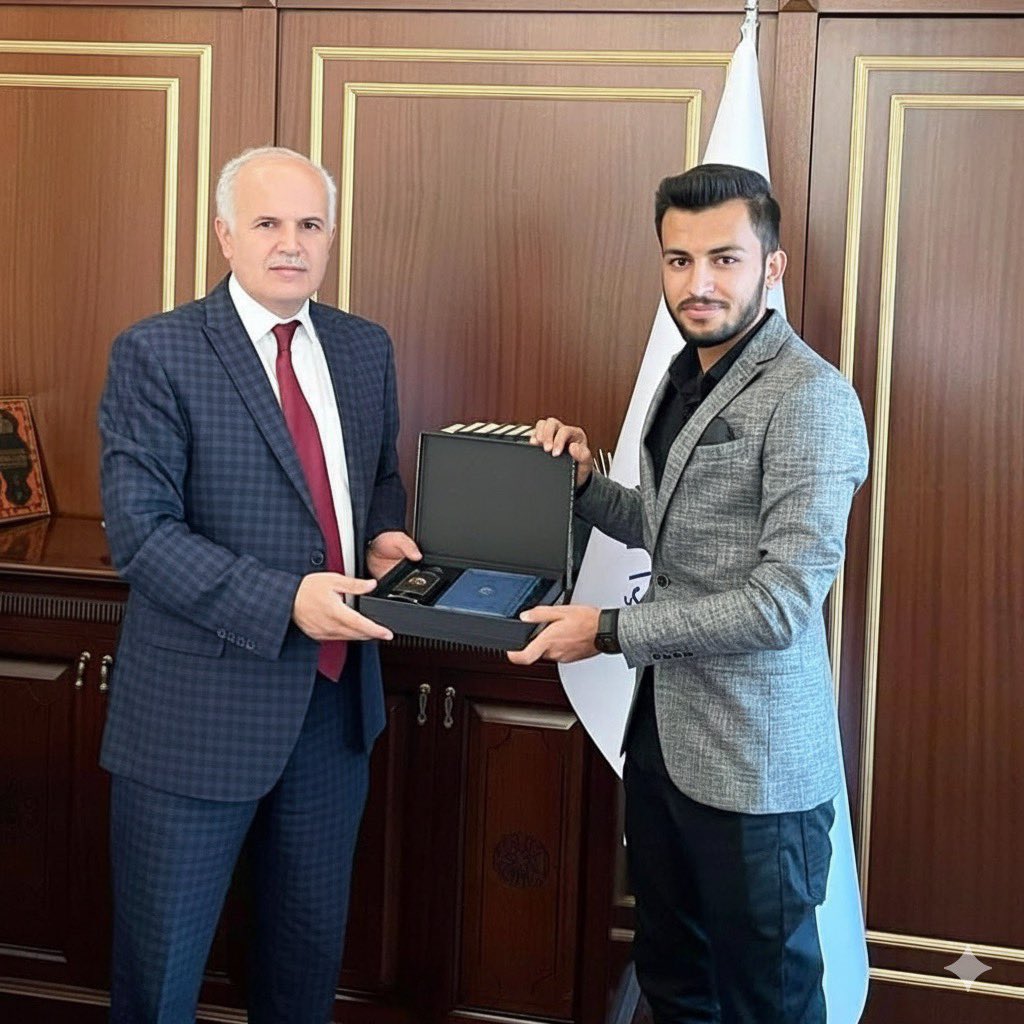 Gaziantep İl Müftüsü iken Diyanet İşleri Başkan Yardımcısı olarak atanan <a href="/huseyinhazirlar/">Hüseyin HAZIRLAR</a> hocamı tebrik ediyorum. Rabbim hayırlı mübarek eylesin.