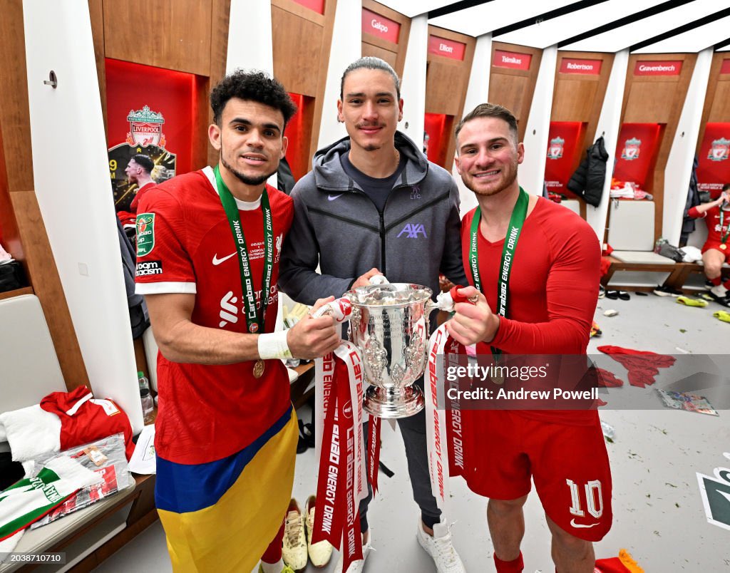 JamesCarterLFC's tweet photo. @Nige54Miami @Lmaoovren @DaveOCKOP Don’t disrespect the 🐐🐐🐐 https://t.co/u304g31umD