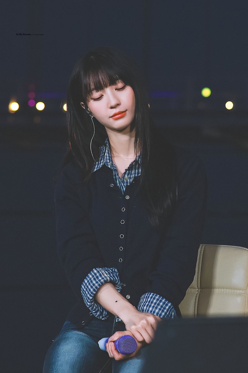 251002 유빈      

가을 여자🍁

#오마이걸 #OHMYGIRL 
#유빈 #YUBIN 
<a href="/WM_OHMYGIRL/">오마이걸 (OH MY GIRL)</a>