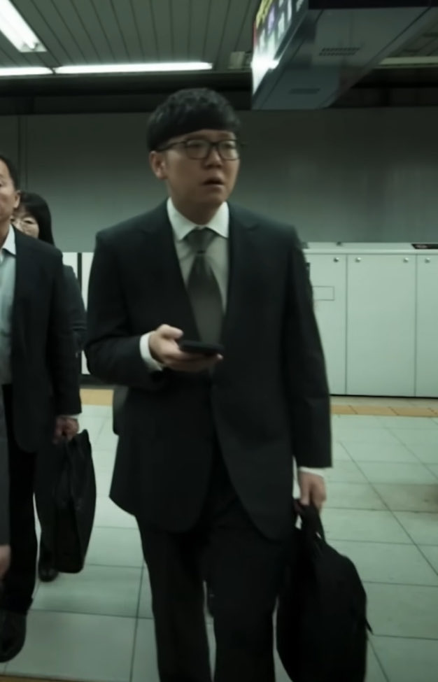 サリン撒けばいい電車は…これか…