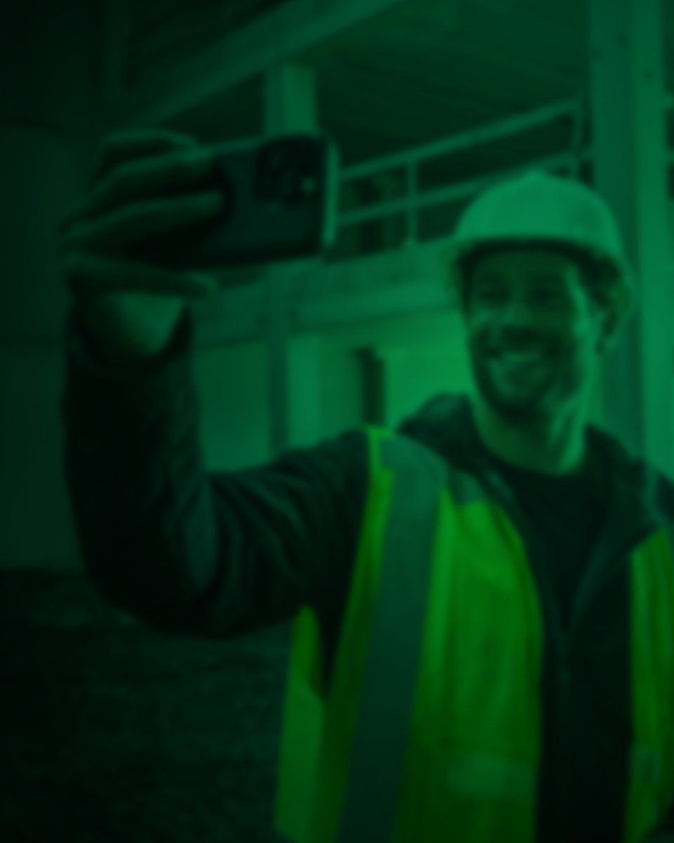 hikokinl's tweet photo. Kun jij raden wat er gaat gebeuren? Riiiiiiing! 📱
#HiKOKI #GETREADYFORIT #MAKEMOVEGO https://t.co/Ds8GrnSCps