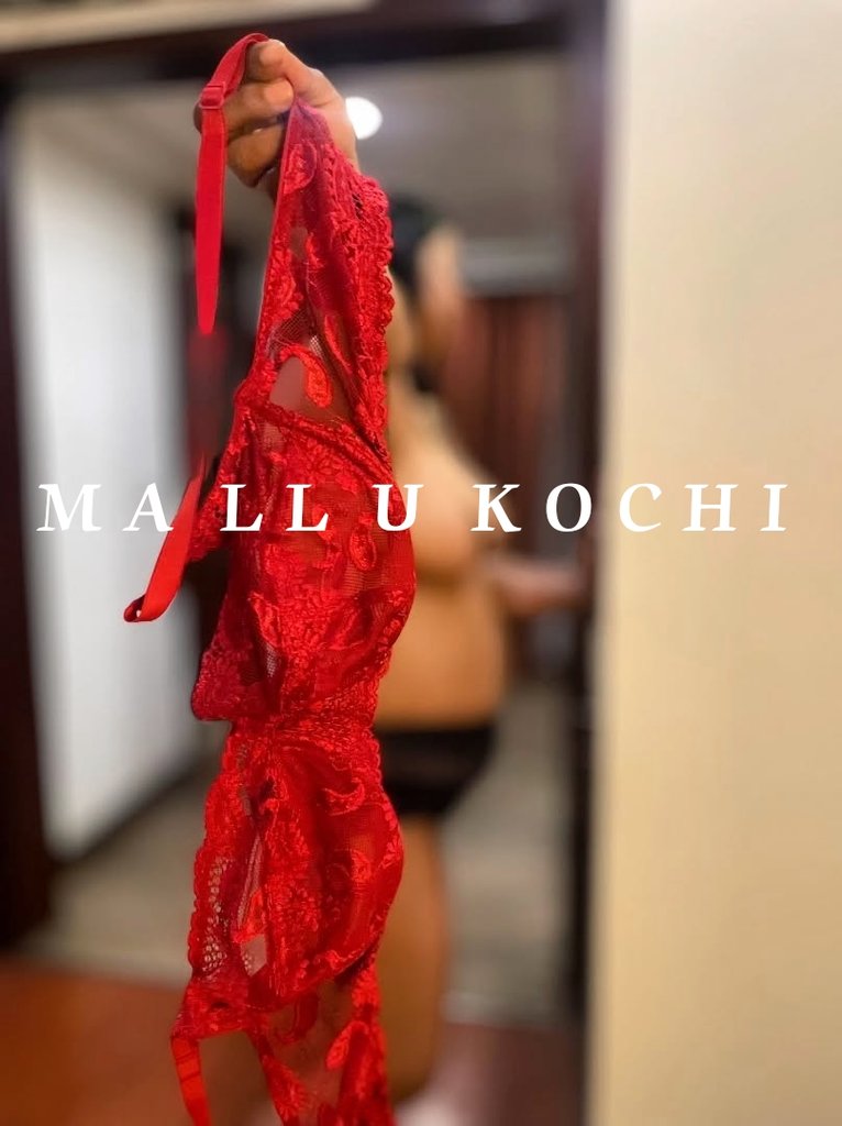 Ernakulam guys message me meet up Available 
#kochi #mallu #ernakulam #couples #mmet #husbandandwife #kerala