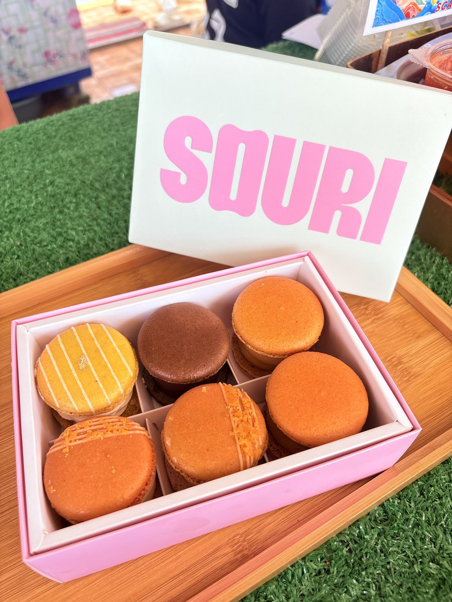 vendredigirl's tweet image. ชั้นได้อีทไข่เค็มละ โคตรอร่อยยยยย 🥹คือทำได้ไง ที่สุดอะของคาวเป็นของหวาน มีไส้ลาวาด้วย ละอีกรสนึงที่อยากอวยคือชาไทย รสชาติชาไทยชัดอยู่นะ ฟิลกินไอติมชาไทย รักซูรี รักพี่วิน💖💖

#SOURI #SOURIBKK #SOURILocalExclusiveMenu