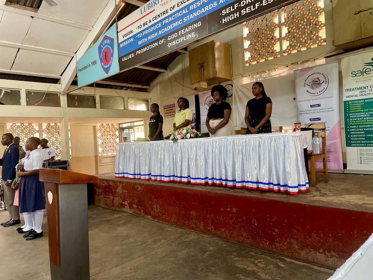 can_we_talk_256 tweet media