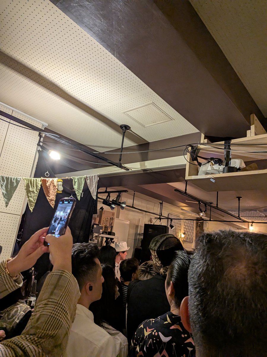 イケミズマユミ tweet media