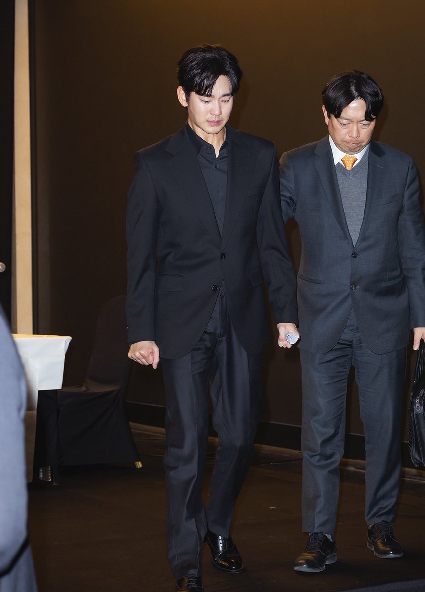 xcipherv's tweet photo. People mocked him, they laughed at him, and even labeled him with cruel names like "PDF" and "groomer." But despite all the hate, this man chose silence. He never said a single bad word about his ex-gf saeron, her family, her debts, or even the people she's been involved with since their breakup. He endured everything quietly, not bcs he was guilty, but bcs he didnt anyone else to get dragged into or harm by this issue. That's how kind, patient, and genuinely good-hearted this actor is. Even when the world turned its back on him, he still chose to protect others while clearing his own name. That's the true character of a man raised with dignity and compassion.