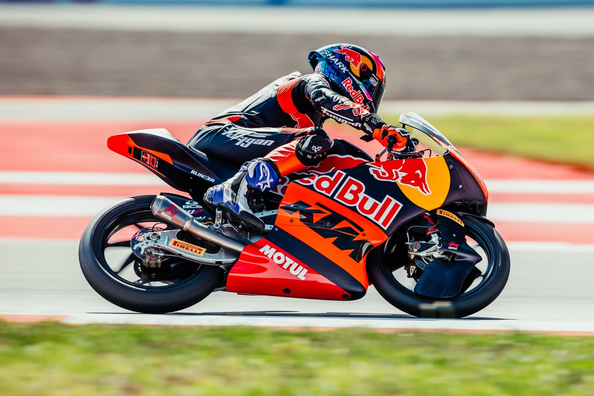Tech3Racing's tweet image. Roulstone qualifies in 13th in Lombok, Perrone declared unfit for remainder of Indonesian GP 🇮🇩
📰 Qualifying report 👉 moto3.tech3racing.fr/index.php/en/n…
#IndonesianGP #Moto3 #MotoGP