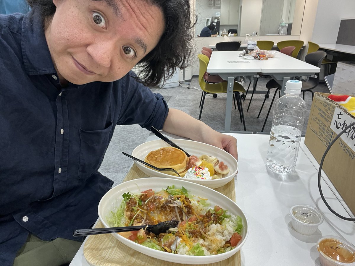 nozawa1224's tweet image. よしもと道頓堀シアターで、タコライスとフルーツパンケーキ食べました！めっちゃ美味いです！みなさんも是非！