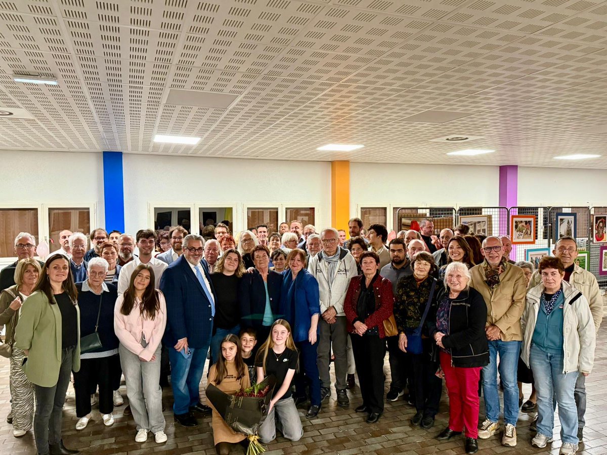 pspuydedome's tweet image. 🌹 Hier soir, nous étions réunis autour de Michèle André et Michel Charreyre, pour fêter leurs 50 ans de militantisme. 

Deux parcours qui ont marqué notre territoire, beaucoup d’émotion et de souvenirs partagés.

Merci à toutes celles et ceux qui ont rendu cette soirée possible.
