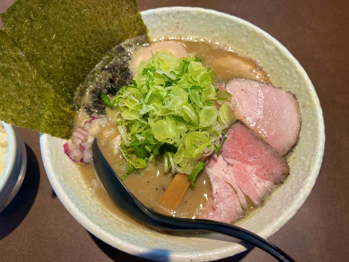 NIKKEエリア防衛戦金沢から帰宅！
目当てのもの買えたしラーメンも食べれたし満足