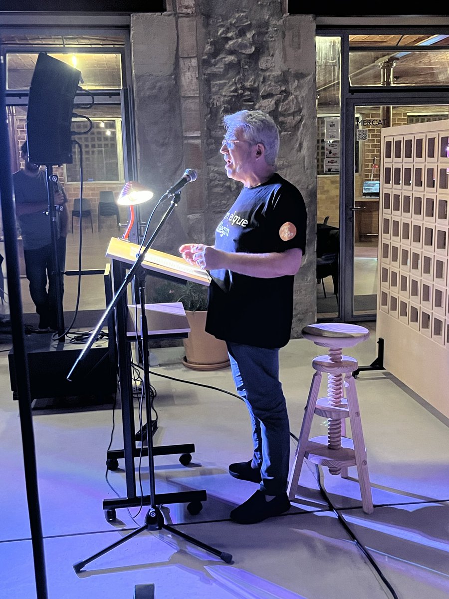 Paper de vidre tweet media