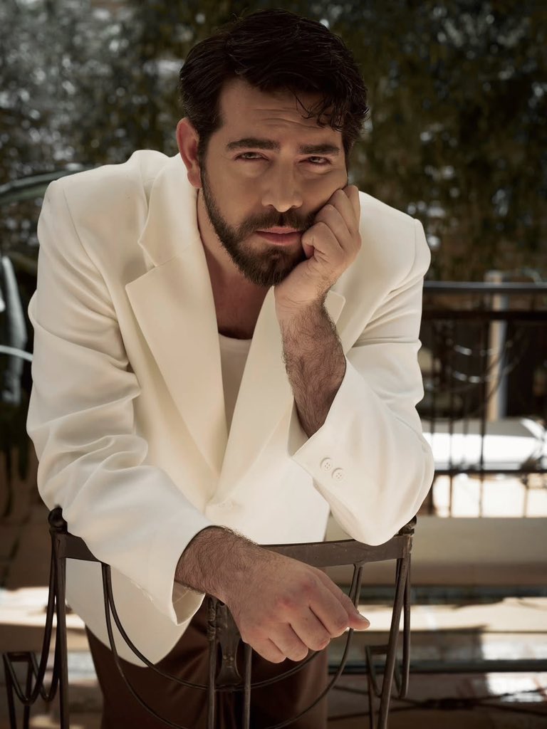 #BarışBaktaş :SO HANDSOME