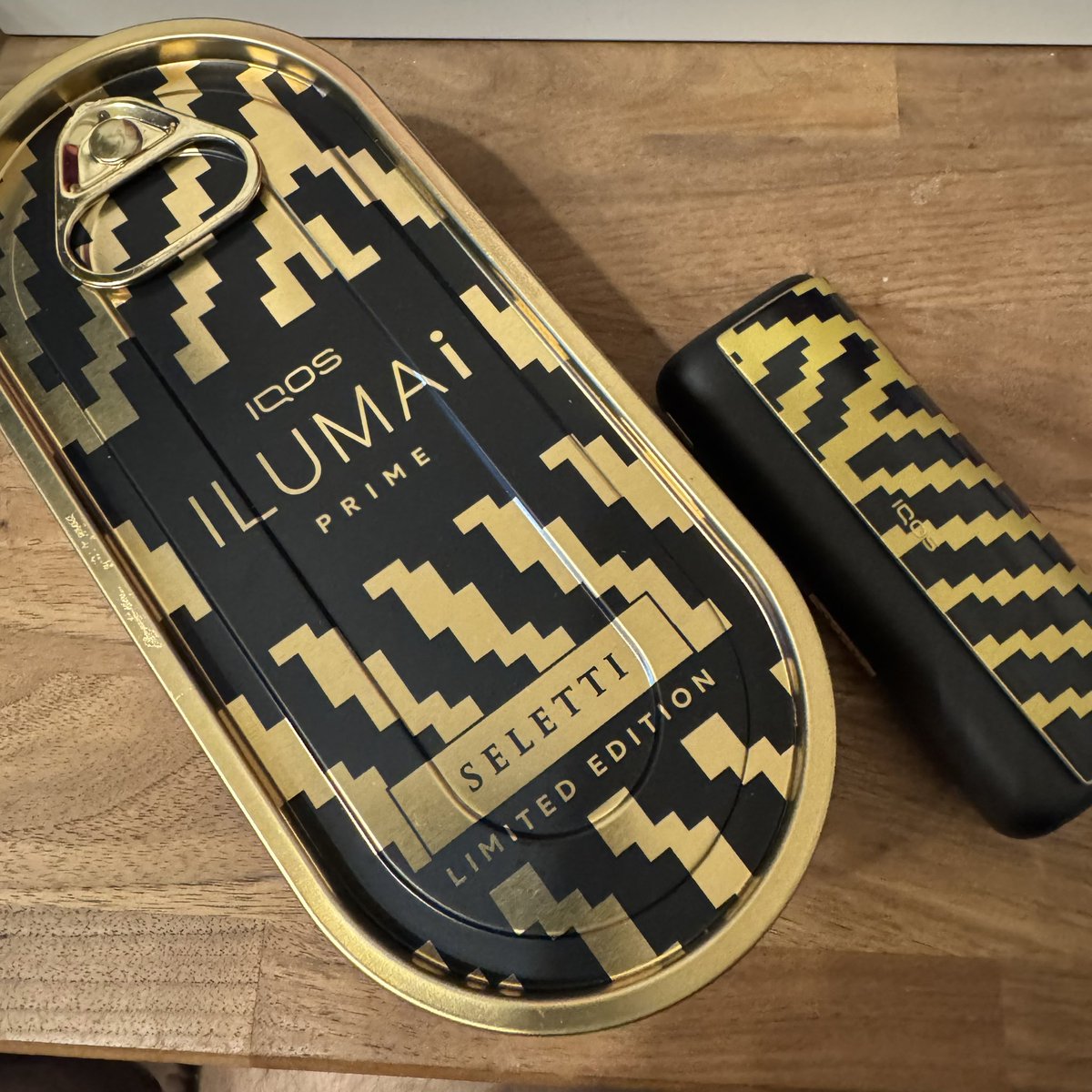 little_sukoyaka's tweet image. かっこいいiQOS来た👊
#iQOS