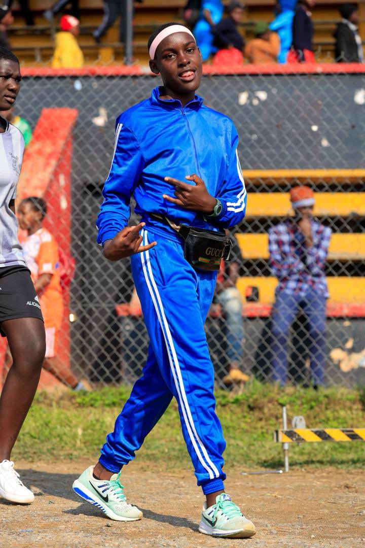 Rachealkyy's tweet image. The #BraveGirlsTournament’s purpose is to have a ground donation run called the '#Donate4Pads' initiative where people donate money for the purpose of buying REUSABLE SANITARY PADS to keep girls menstrual hygiene needs met and allow them be confident while in school.

#GNTrybe