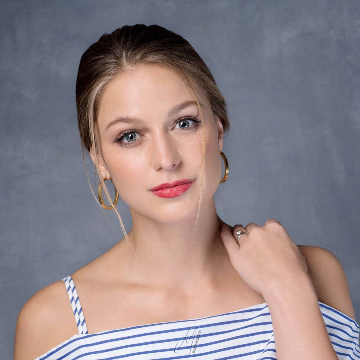 celebcrush4922's tweet photo. Happy Birthday Melissa Benoist 🎂🌸
#HappyBirthday #Melissa #Benoist #MelissaBenoist #HBDMelissaBenoist #HappyBirthdayMelissaBenoist https://t.co/dbmKxGdihs